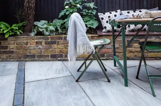 garden brick work hackney image