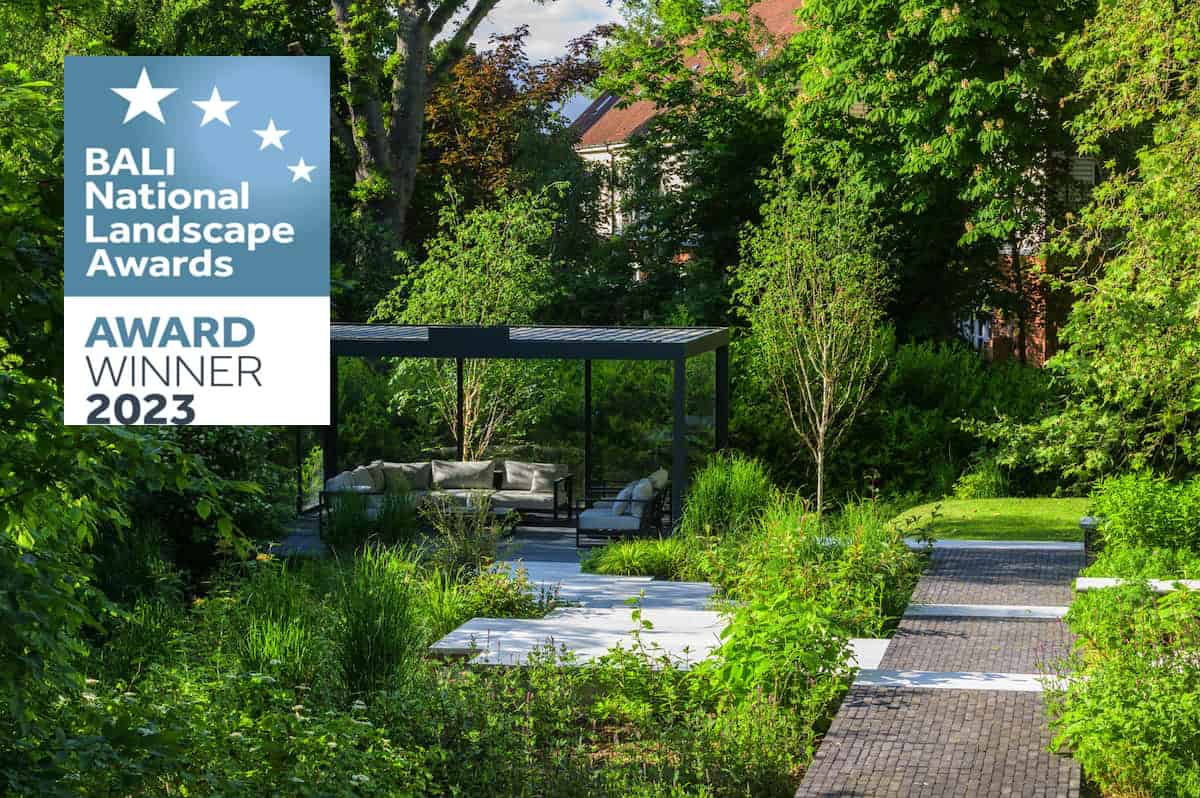 award-winning-domestic-garden-construction-hertfordshire-picture
